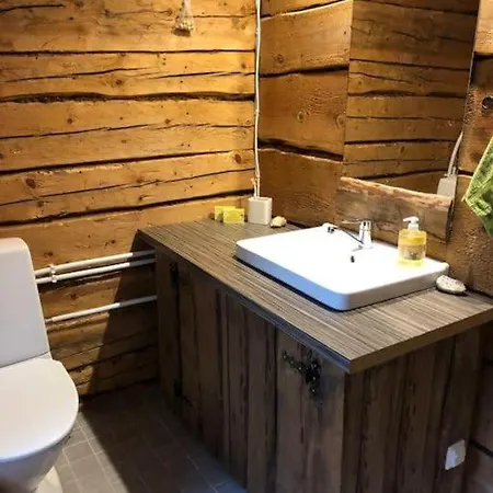 Privaatne Mereaeaerne Puhkemaja Saunaga! Сasa de vacaciones Haldi